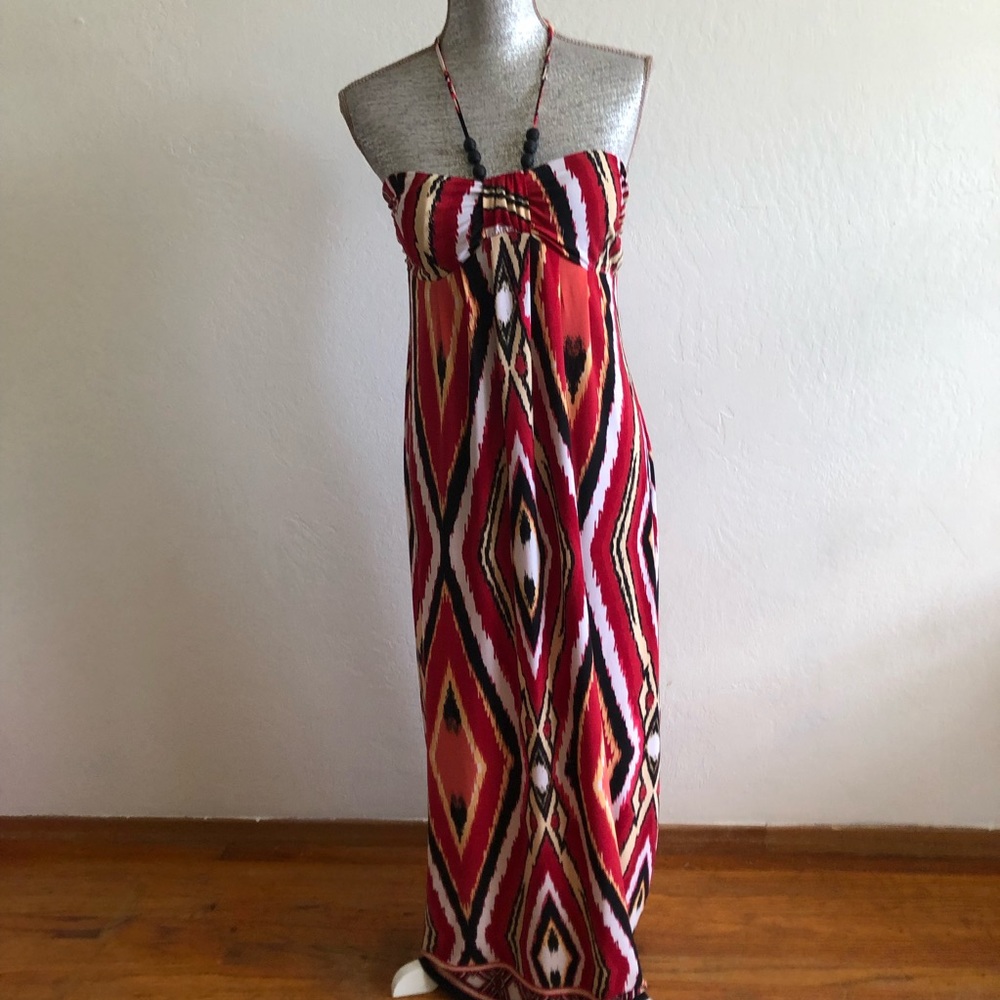 En Focus studio strapless size 8 long dress